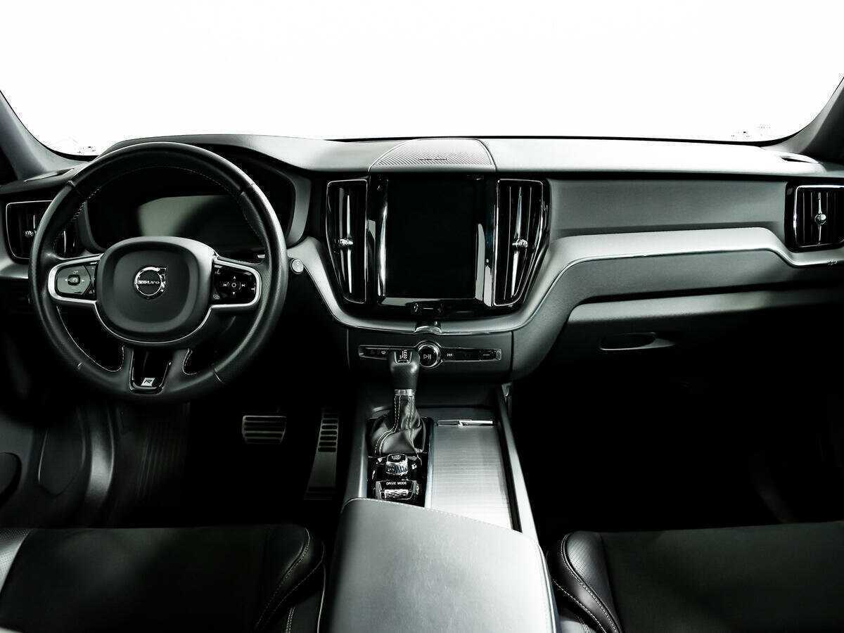 Volvo XC60, 2019 Фото №11
