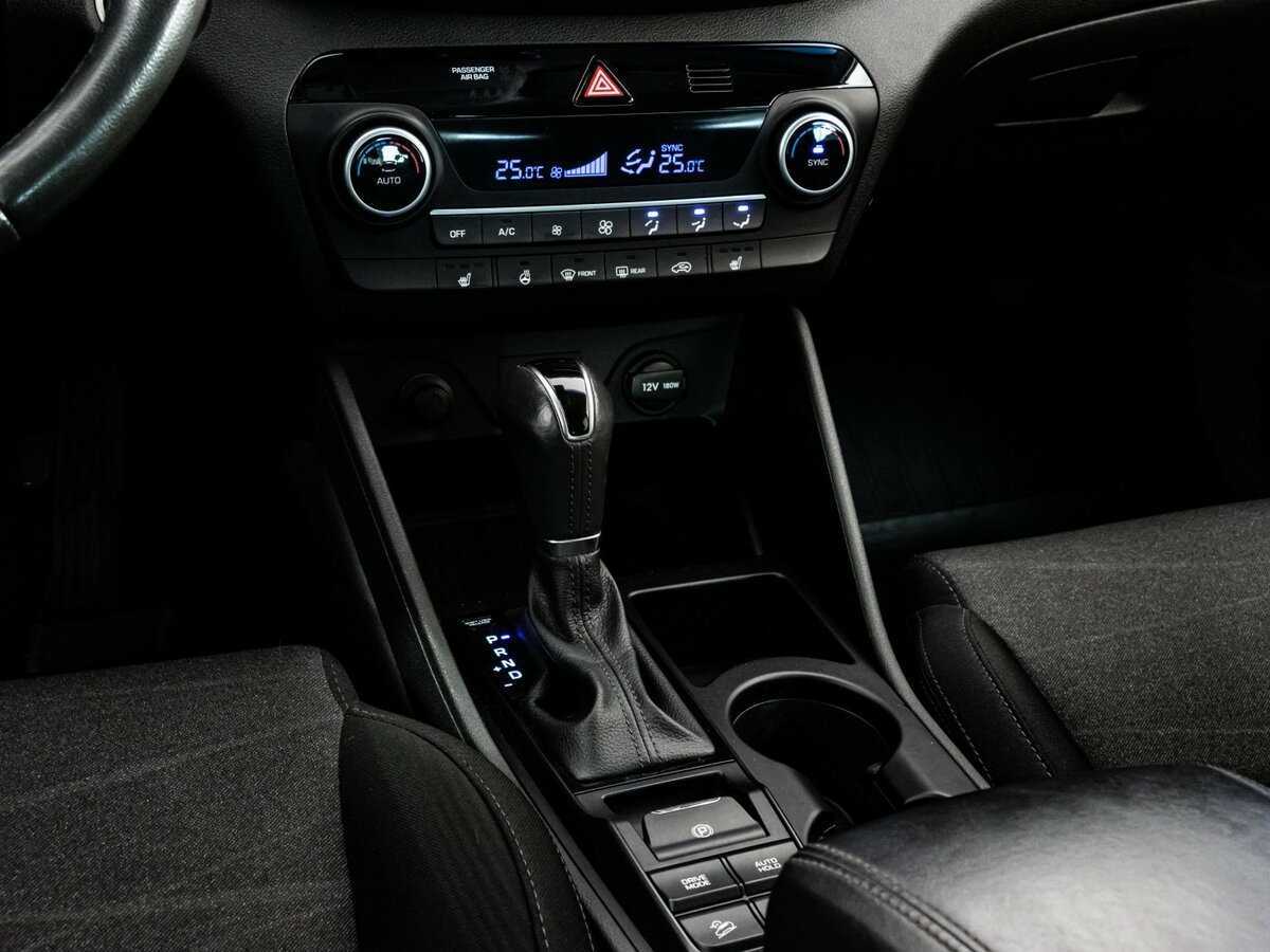 Hyundai Tucson, 2018 Фото №12