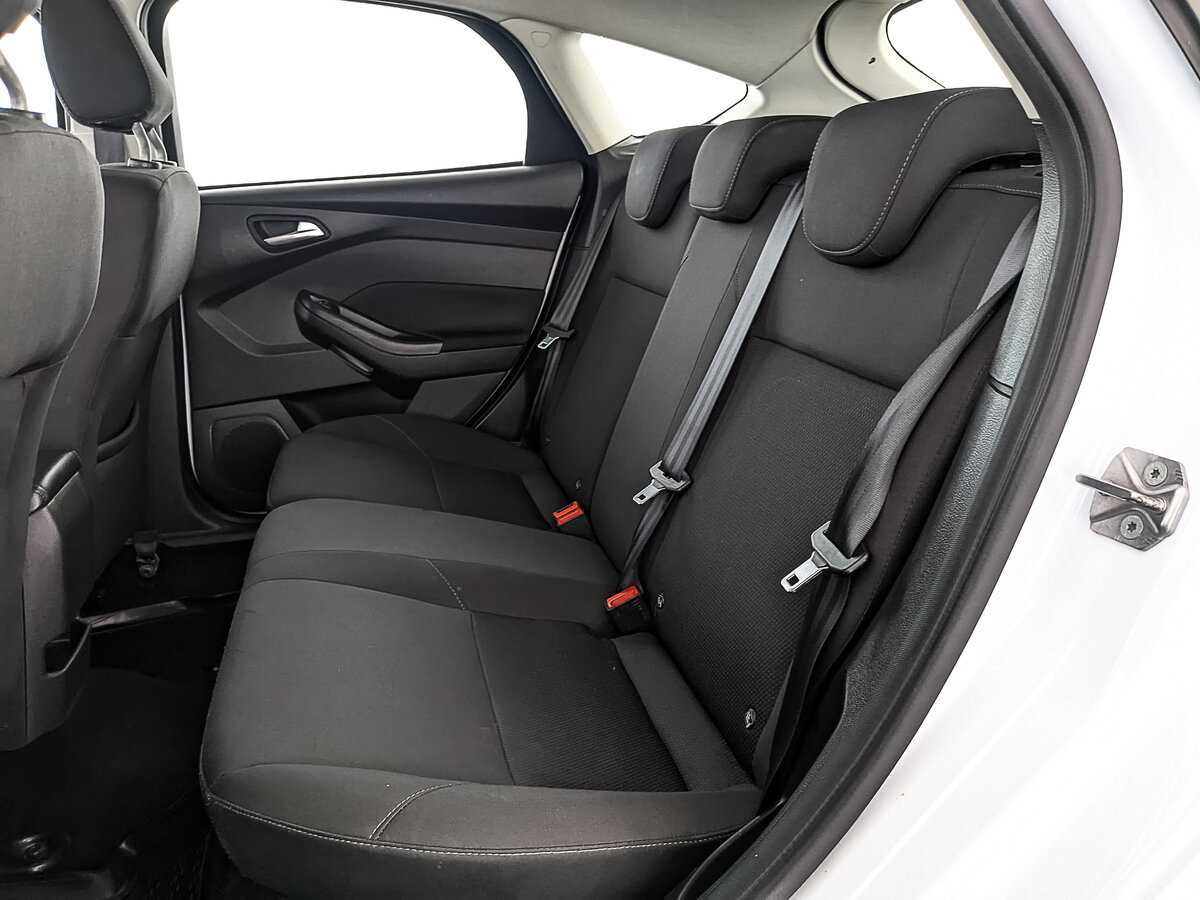 Ford Focus, 2018 Фото №12