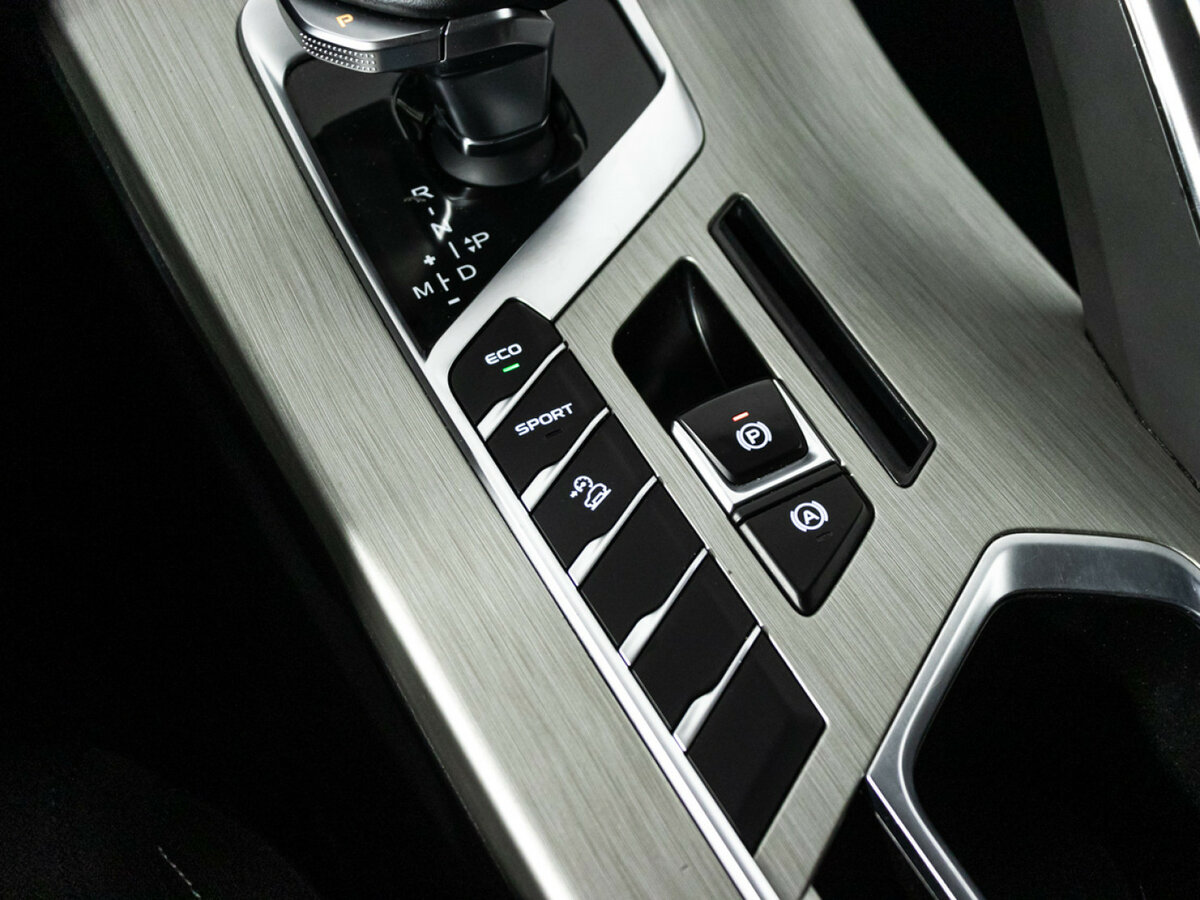 Geely Coolray I, 2022 Фото №15