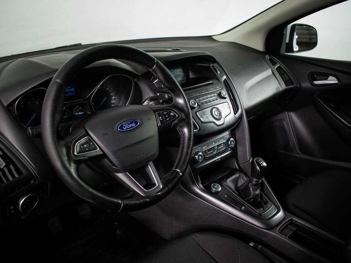Ford Focus, 2017 Фото №13