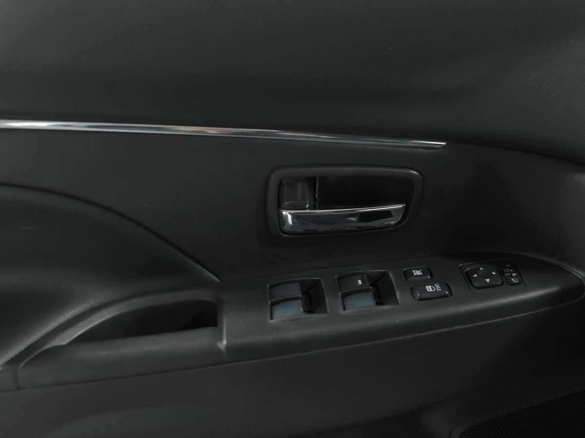 Mitsubishi ASX, 2013 Фото №14