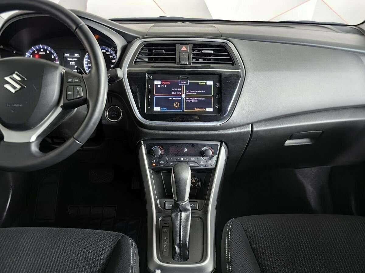 Suzuki SX4, 2021 Фото №11