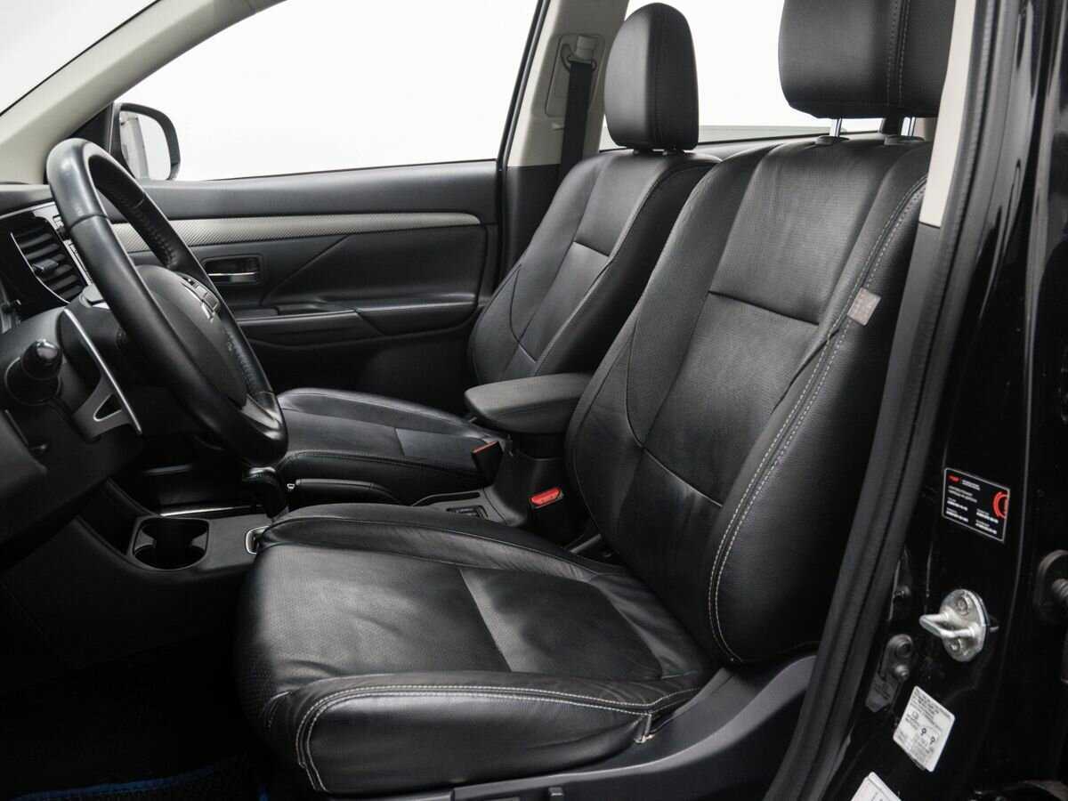 Mitsubishi Outlander, 2013 Фото №14