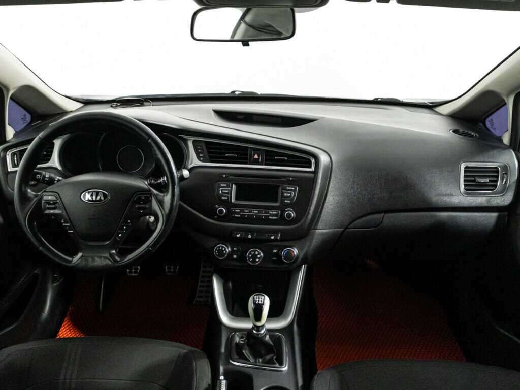 Kia Ceed, 2015 Фото №13