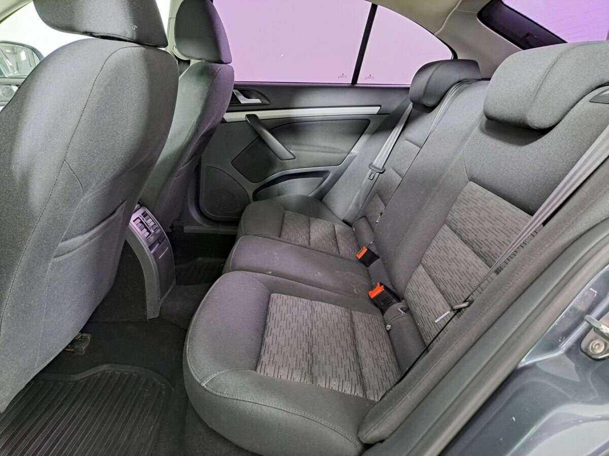 Skoda Octavia, 2012 Фото №8