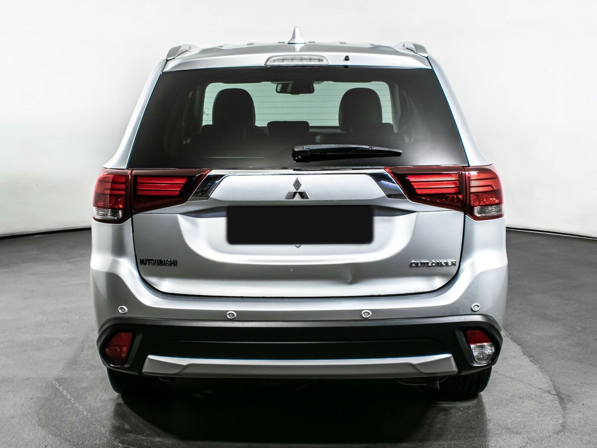 Mitsubishi Outlander III Рестайлинг 2, 2017 Фото №6