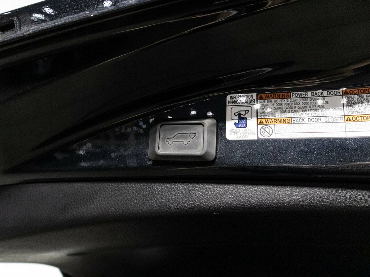 Toyota RAV4, 2017 Фото №15