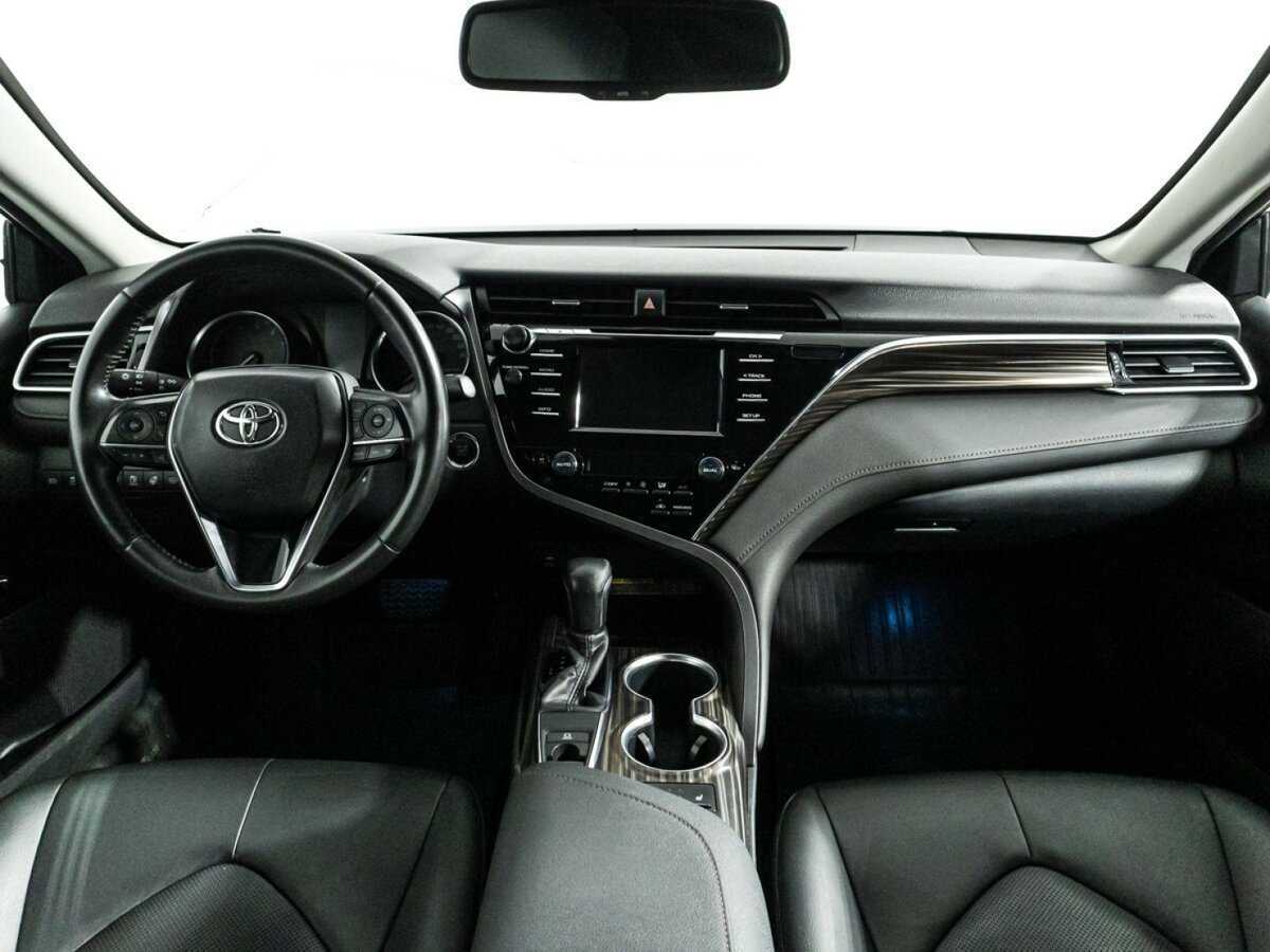 Toyota Camry, 2019 Фото №13