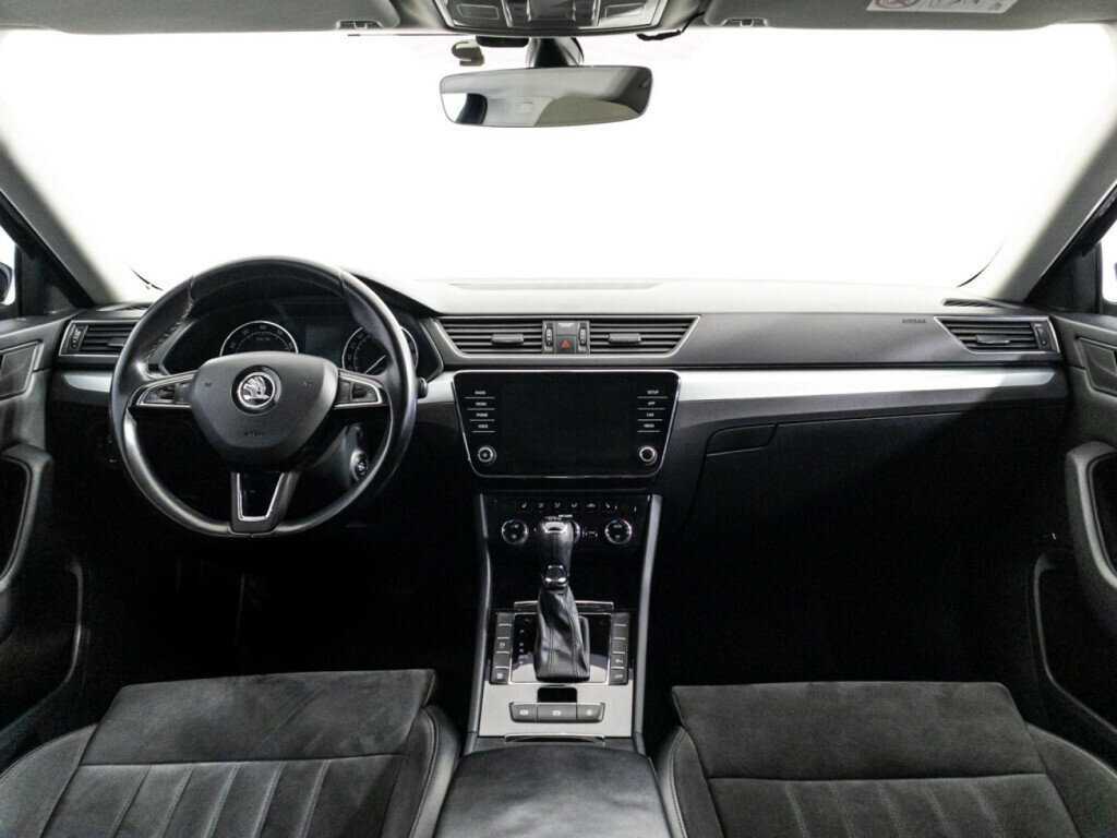 Skoda Superb, 2017 Фото №13