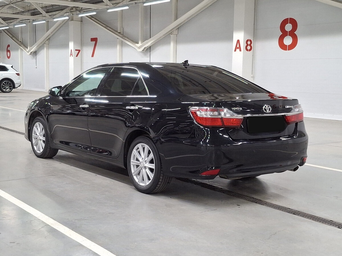 Toyota Camry VII (XV50) Рестайлинг, 2014 Фото №7