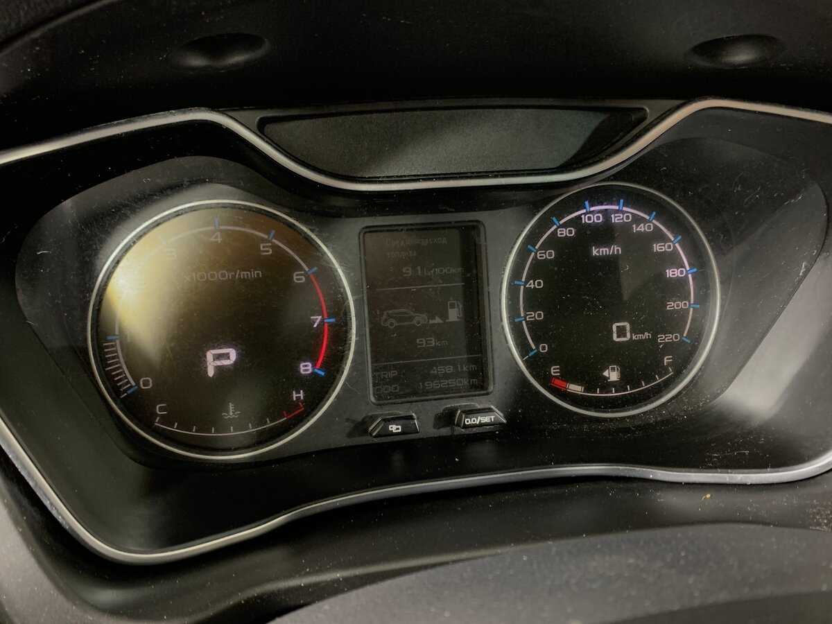 Geely Emgrand X7, 2020 Фото №15