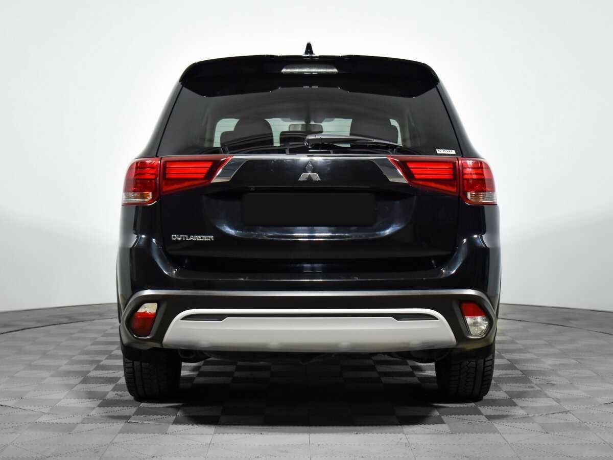 Mitsubishi Outlander, 2021 Фото №5