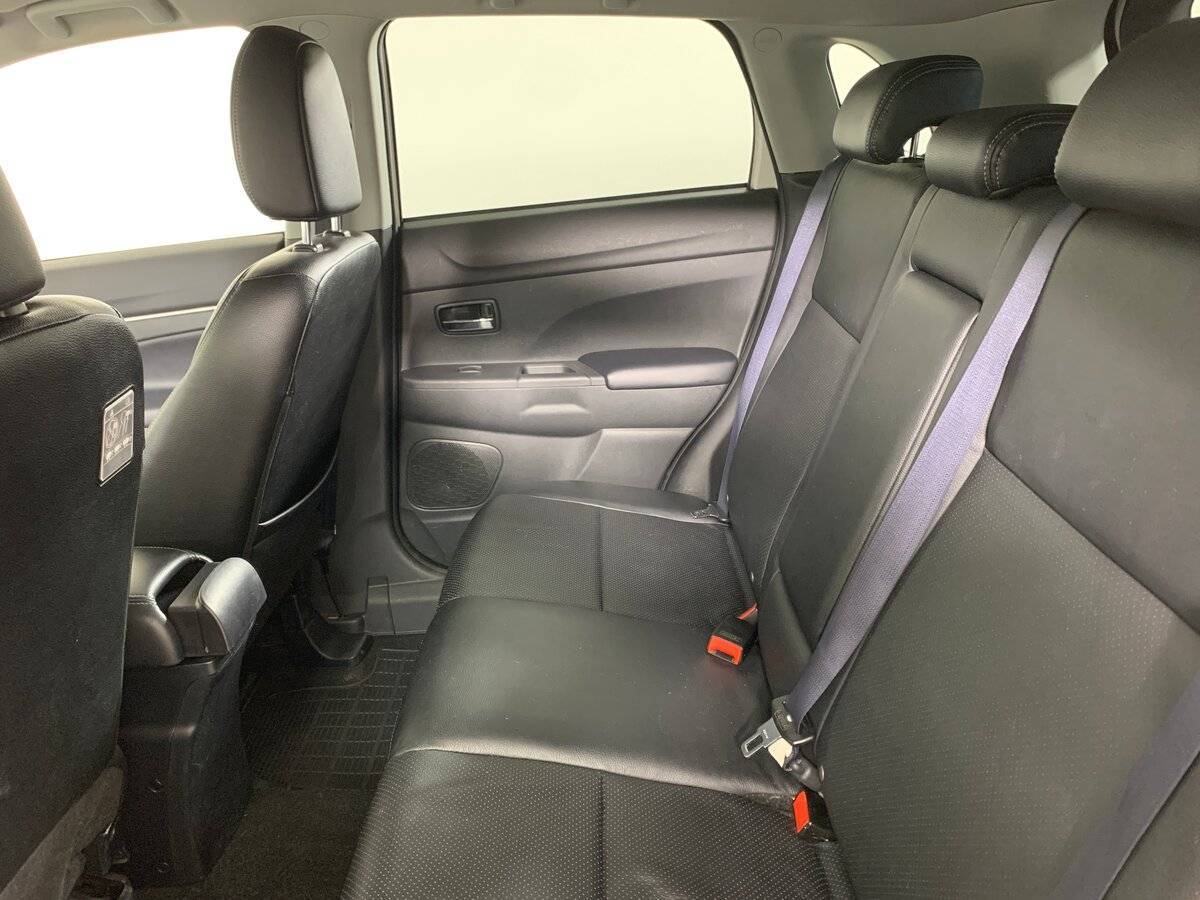 Mitsubishi ASX, 2012 Фото №18