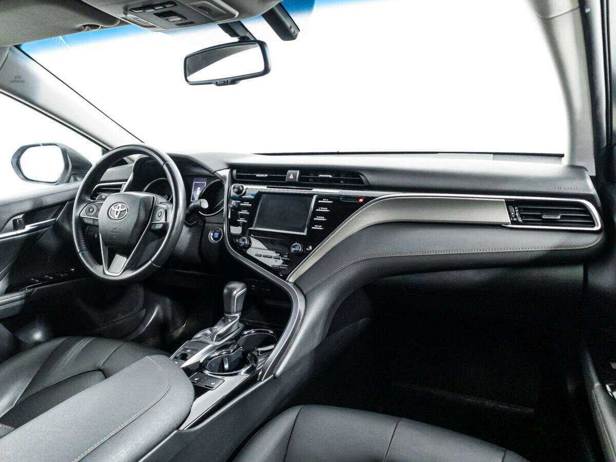 Toyota Camry, 2019 Фото №9