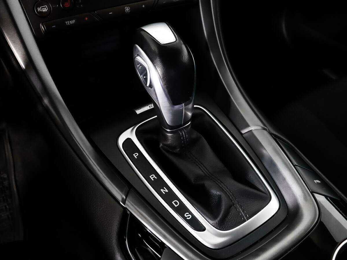 Ford Mondeo, 2015 Фото №10