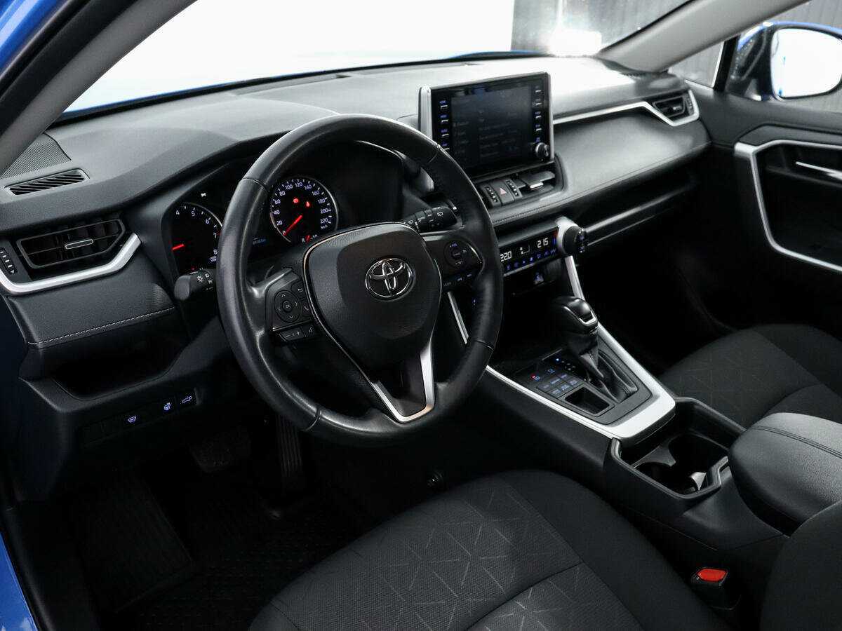Toyota RAV4, 2021 Фото №7