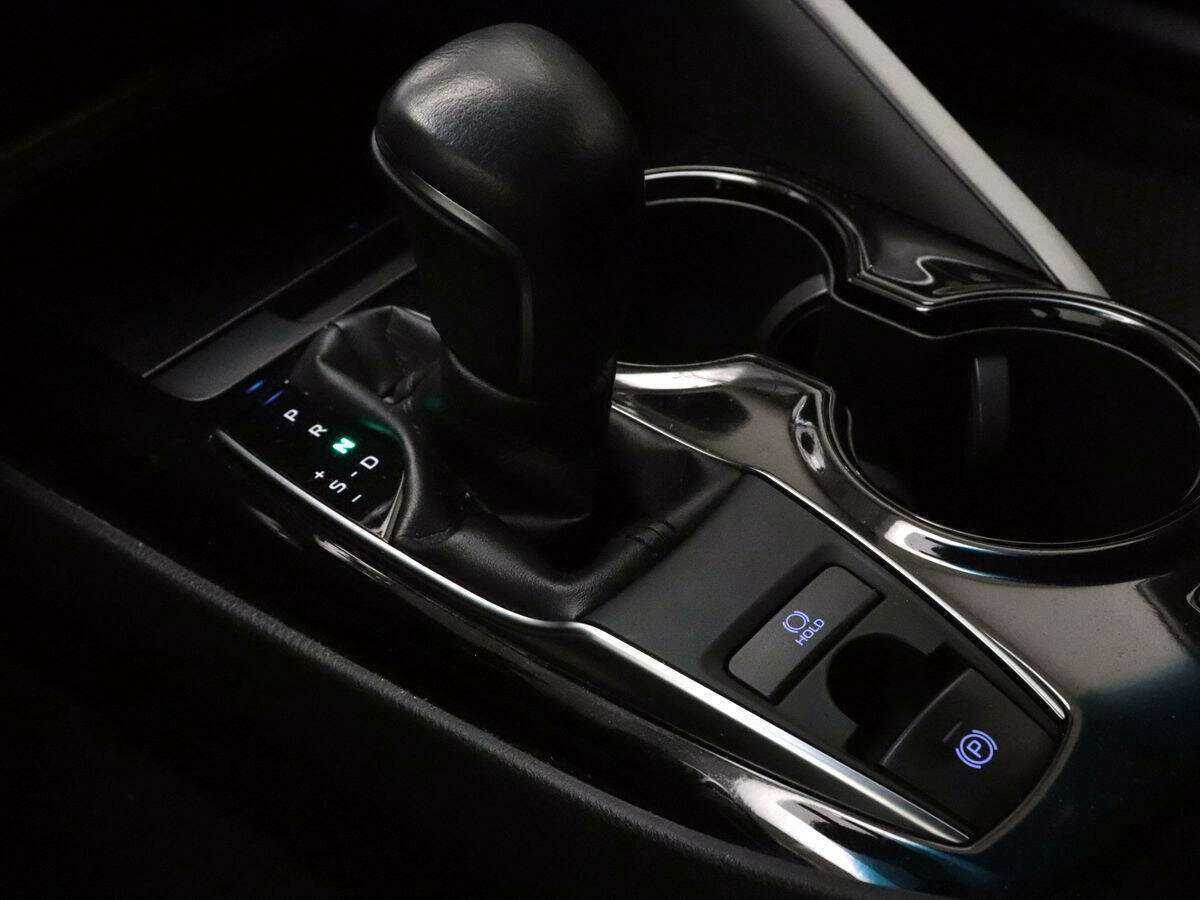 Toyota Camry, 2019 Фото №13