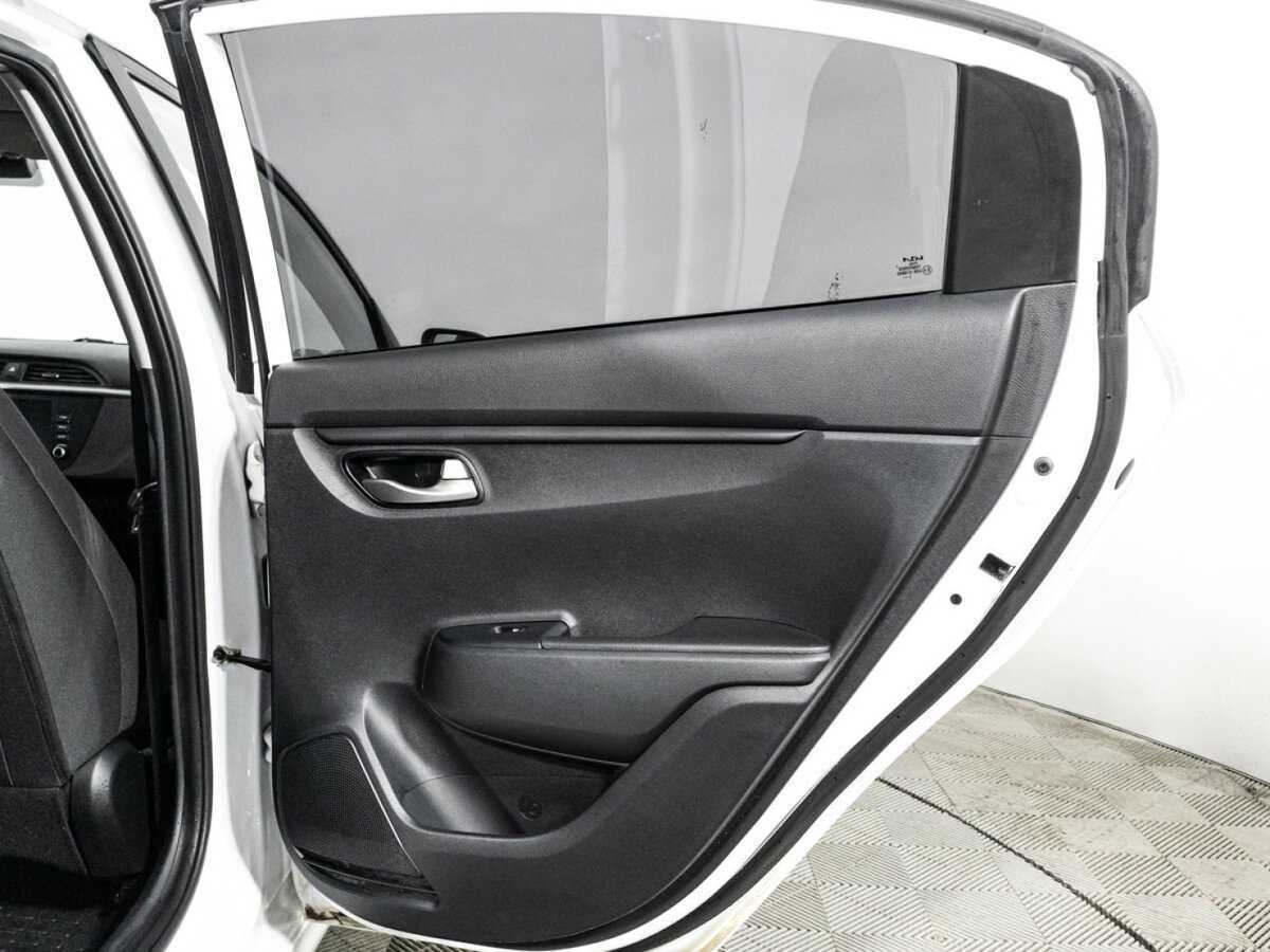 Kia Rio, 2021 Фото №27