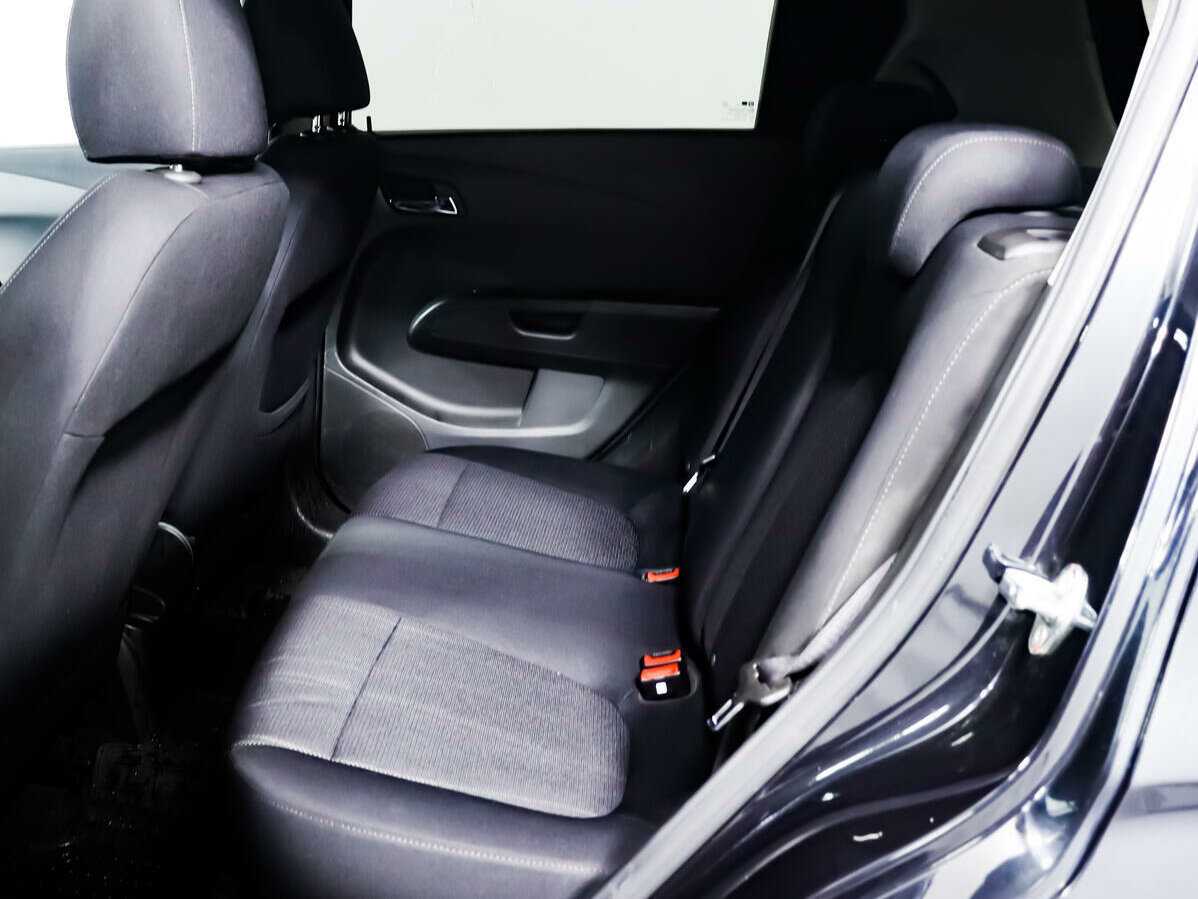 Chevrolet Aveo, 2014 Фото №12
