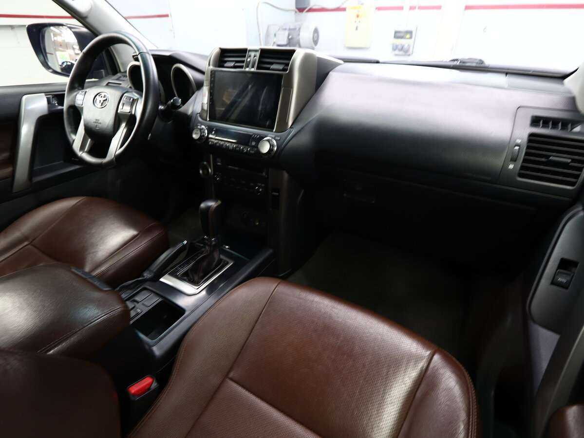 Toyota Land Cruiser Prado, 2013 Фото №13