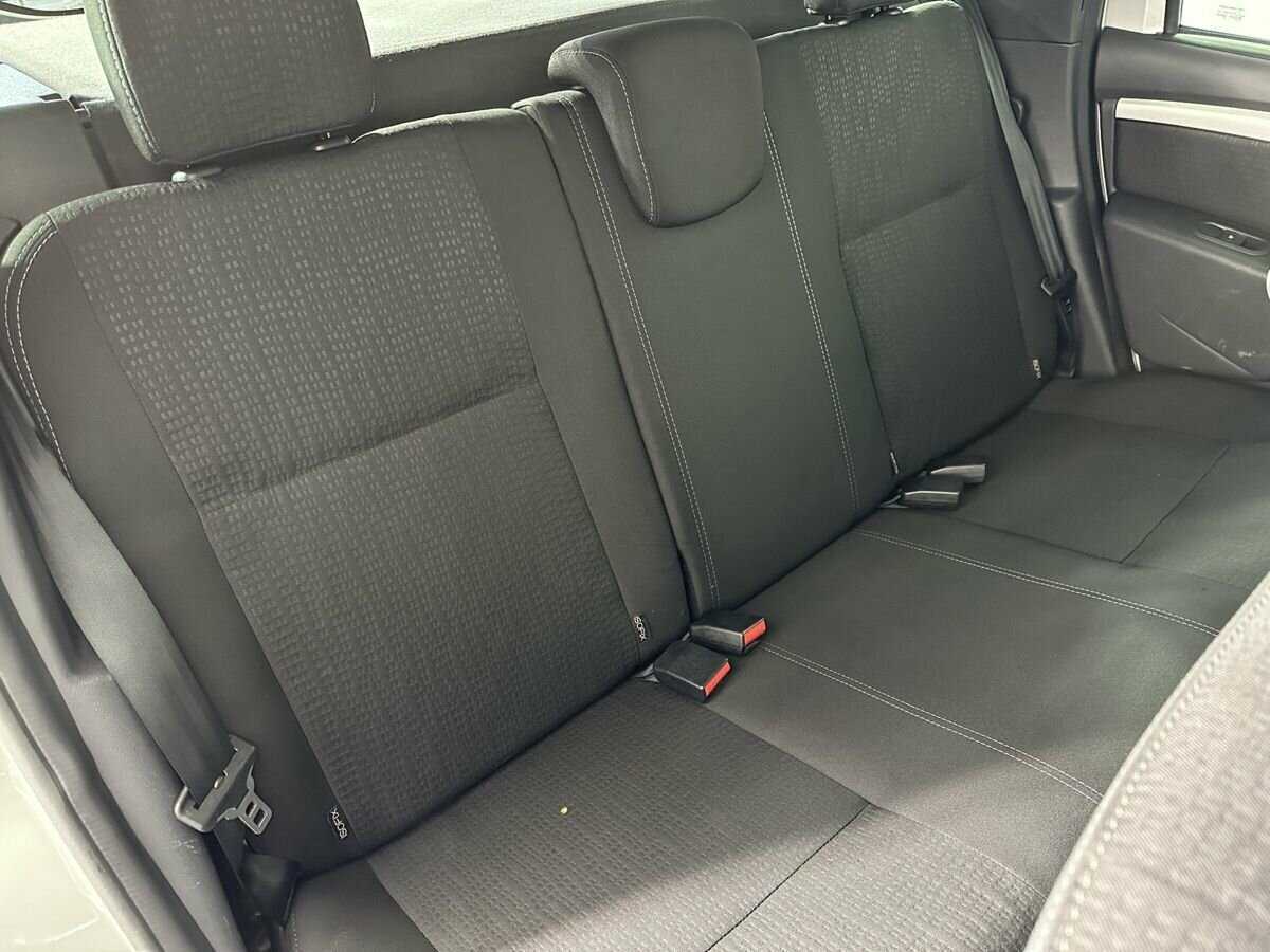 Nissan Terrano, 2015 Фото №15