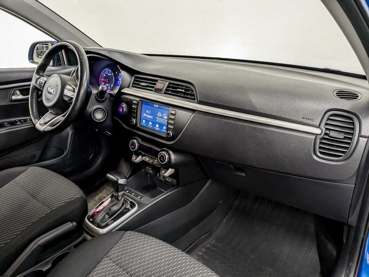 Kia Rio, 2018 Фото №11