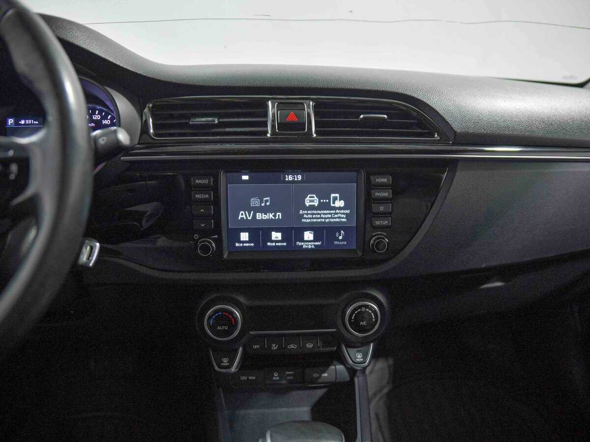 Kia Rio, 2018 Фото №11
