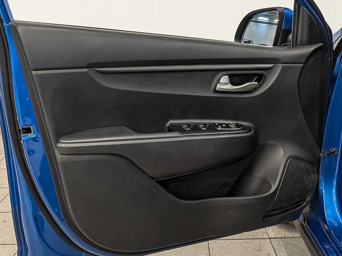 Kia Rio X-Line, 2020 Фото №16