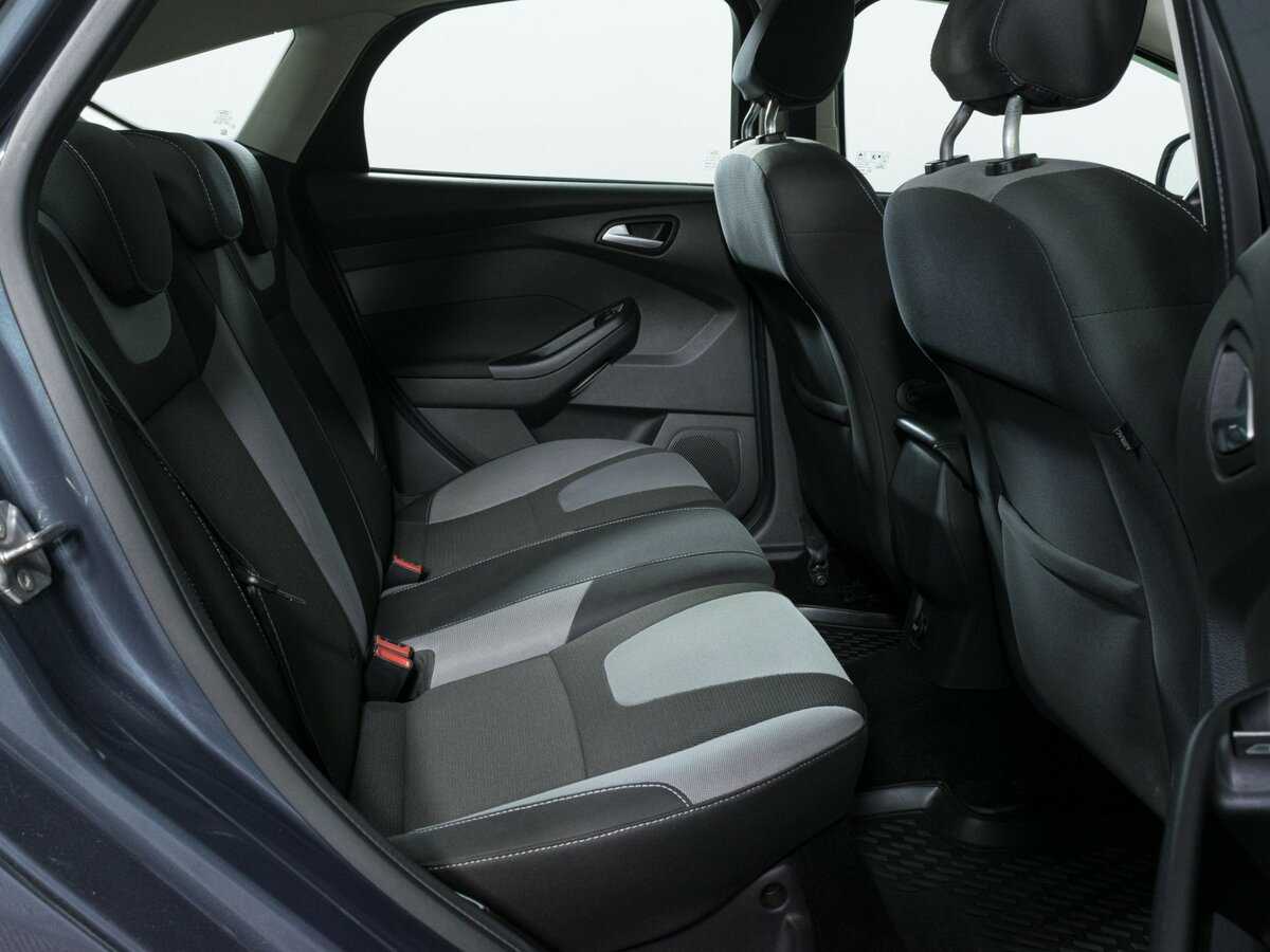 Ford Focus, 2012 Фото №10