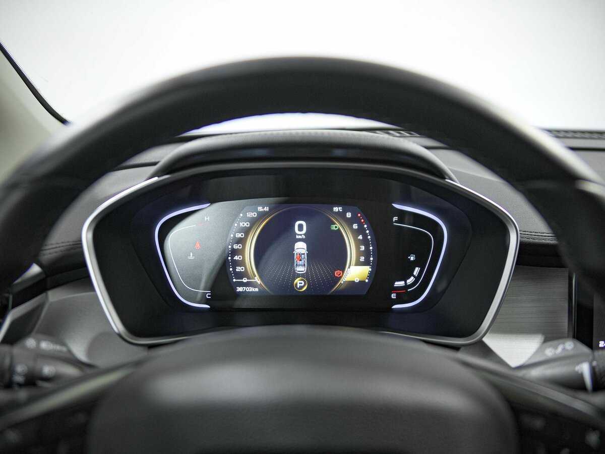 Geely Coolray, 2023 Фото №7