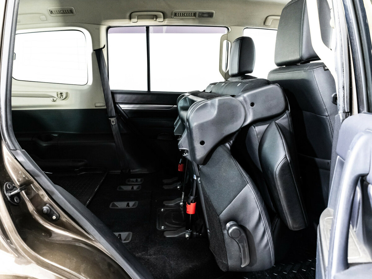 Mitsubishi Pajero IV Рестайлинг 2, 2017 Фото №30