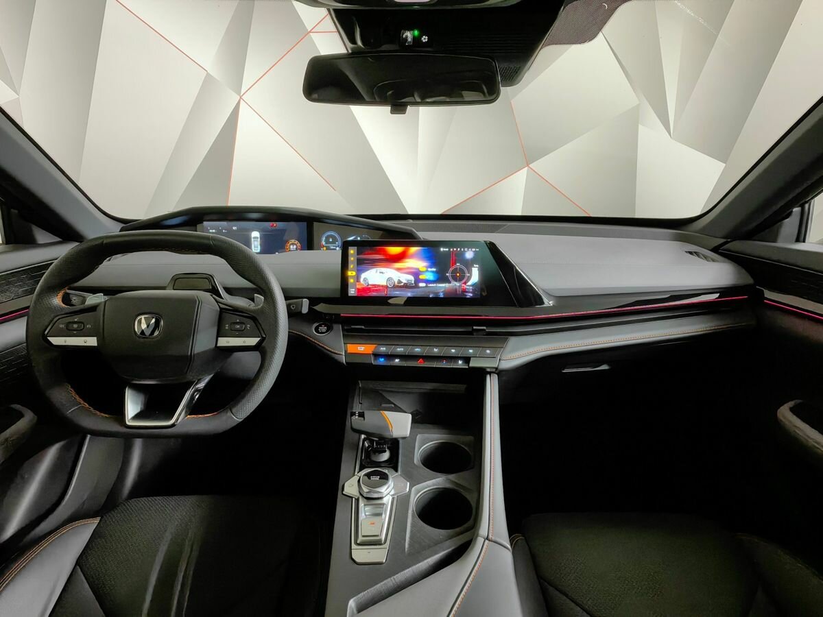 Changan UNI-V I, 2023 Фото №10