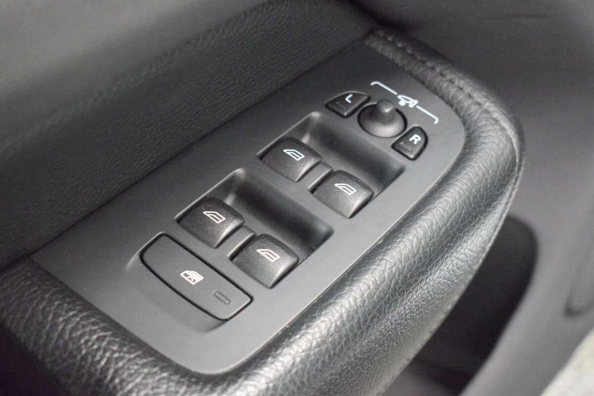 Volvo XC60, 2020 Фото №9