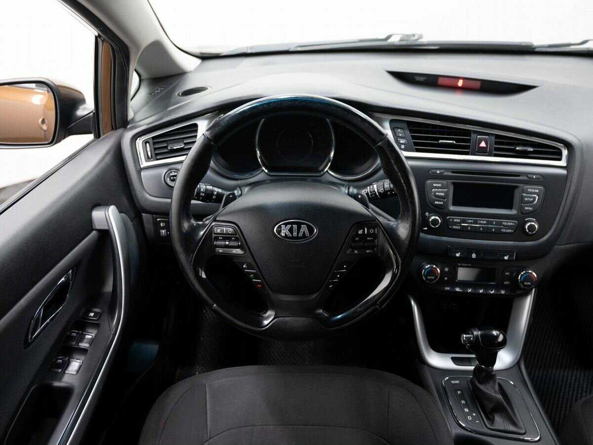 Kia Ceed, 2017 Фото №14