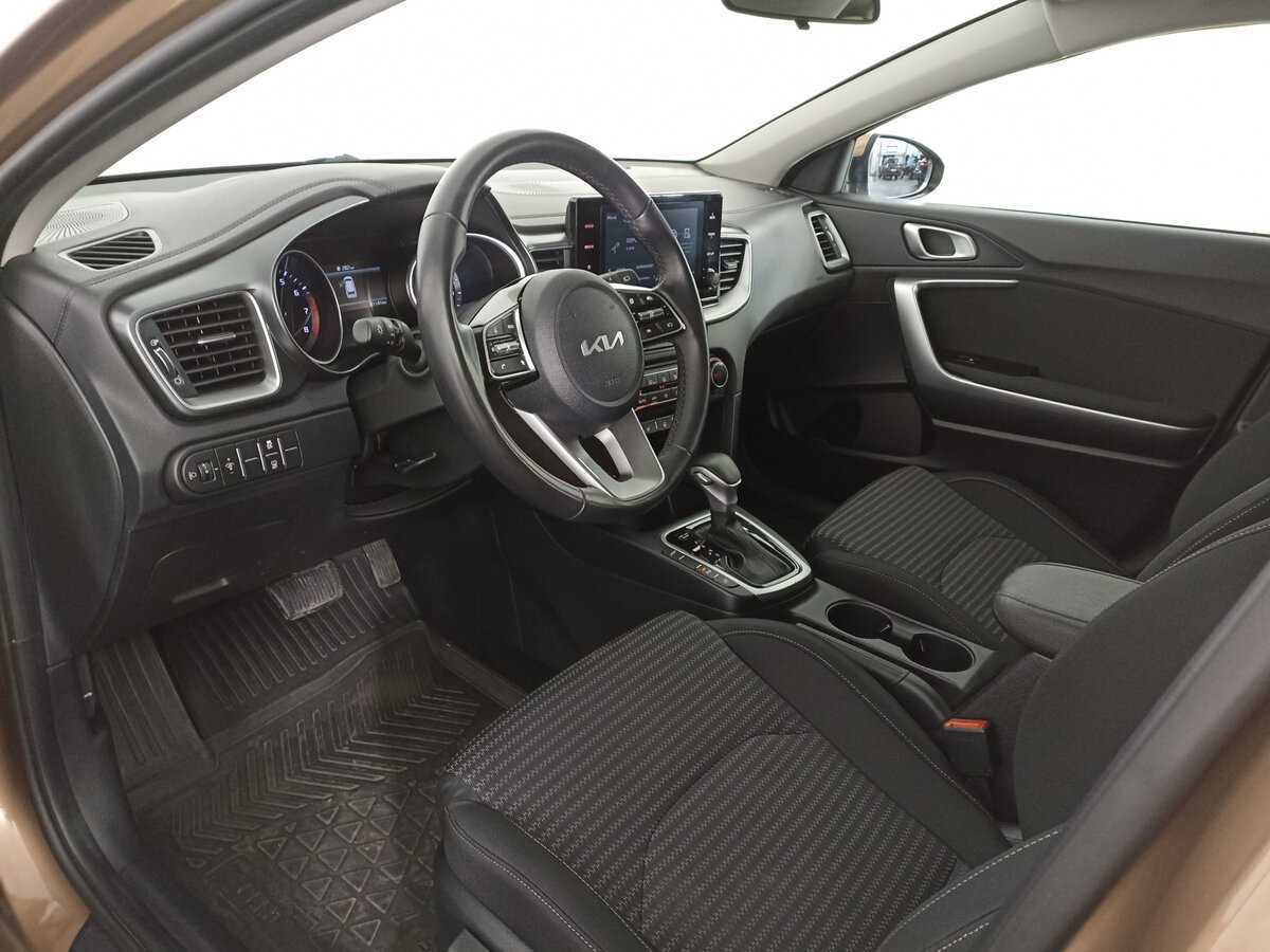 Kia Ceed, 2022 Фото №16