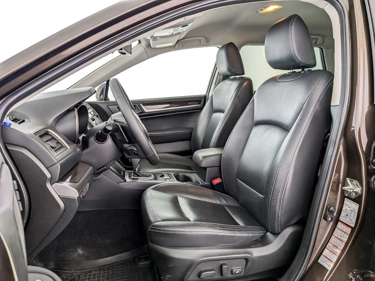 Subaru Outback, 2017 Фото №14