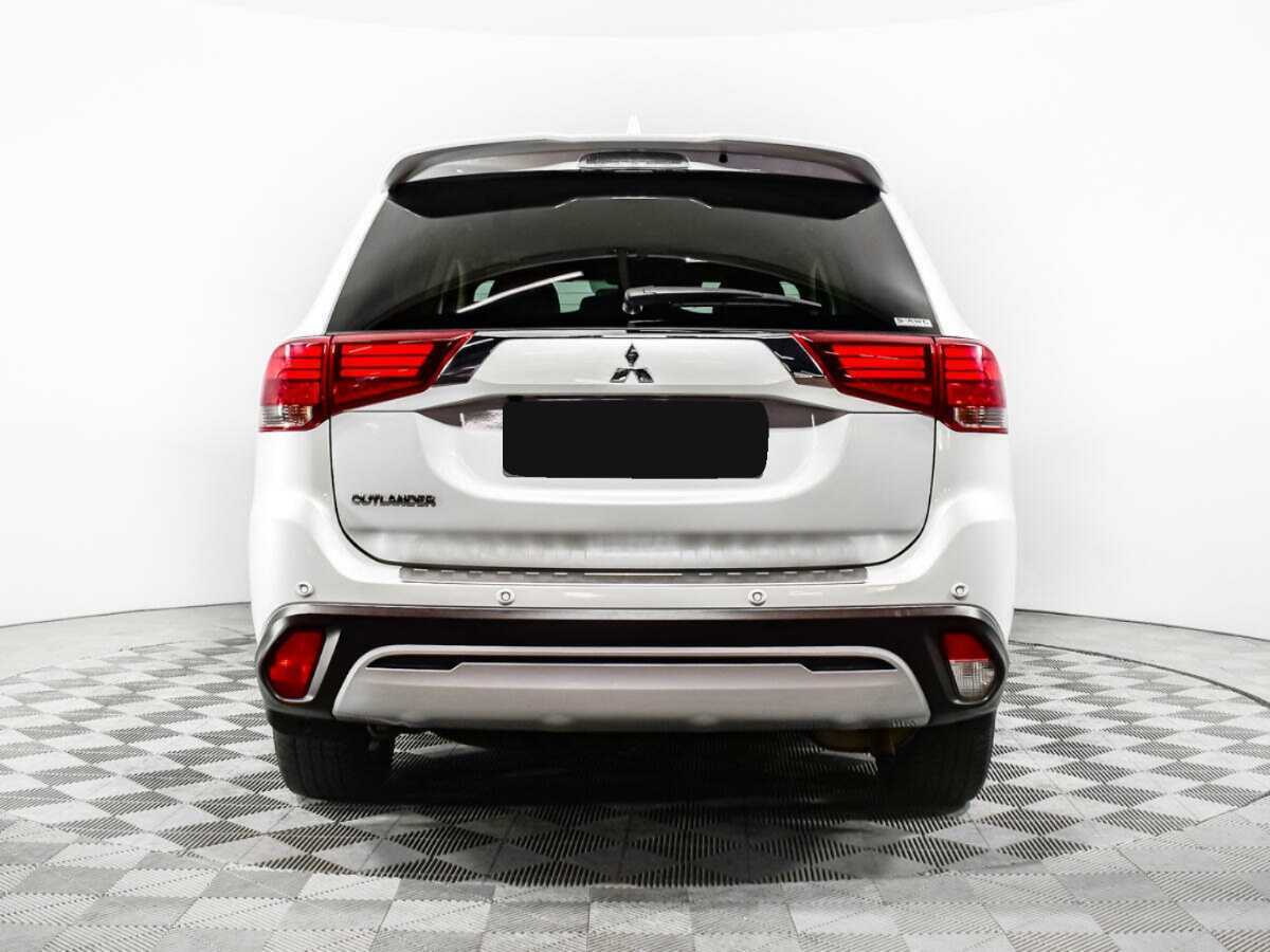 Mitsubishi Outlander, 2021 Фото №6