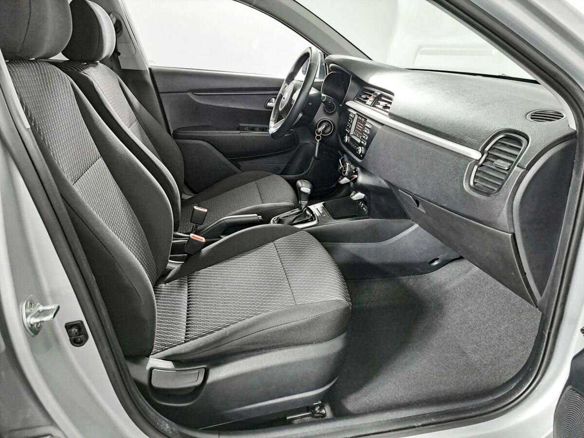 Kia Rio, 2020 Фото №11