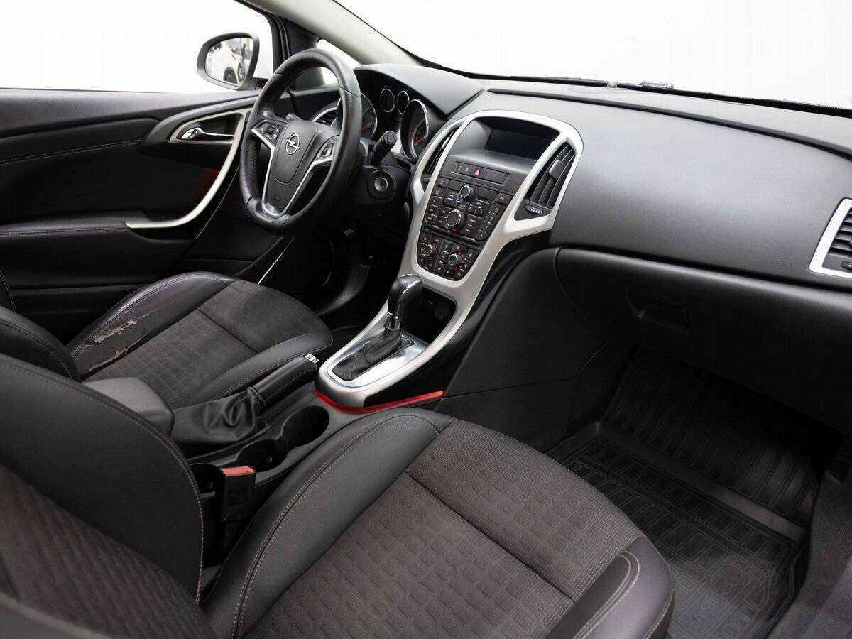 Opel Astra GTC, 2012 Фото №10