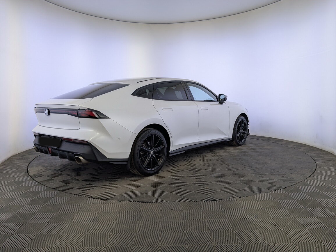 Changan UNI-V I, 2023 Фото №5