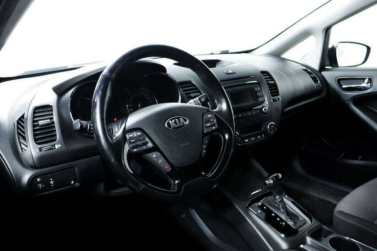 Kia Cerato, 2018 Фото №12