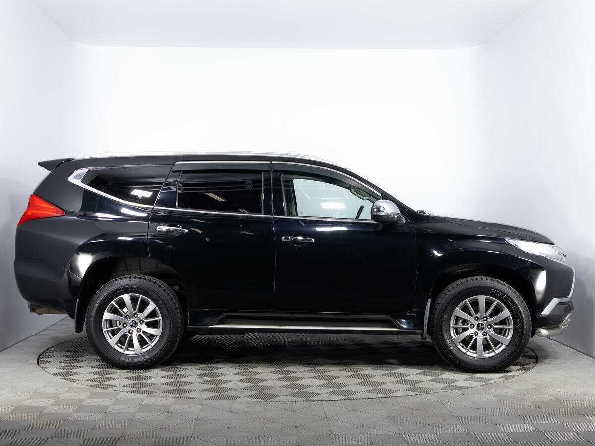 Mitsubishi Pajero Sport, 2017 Фото №4