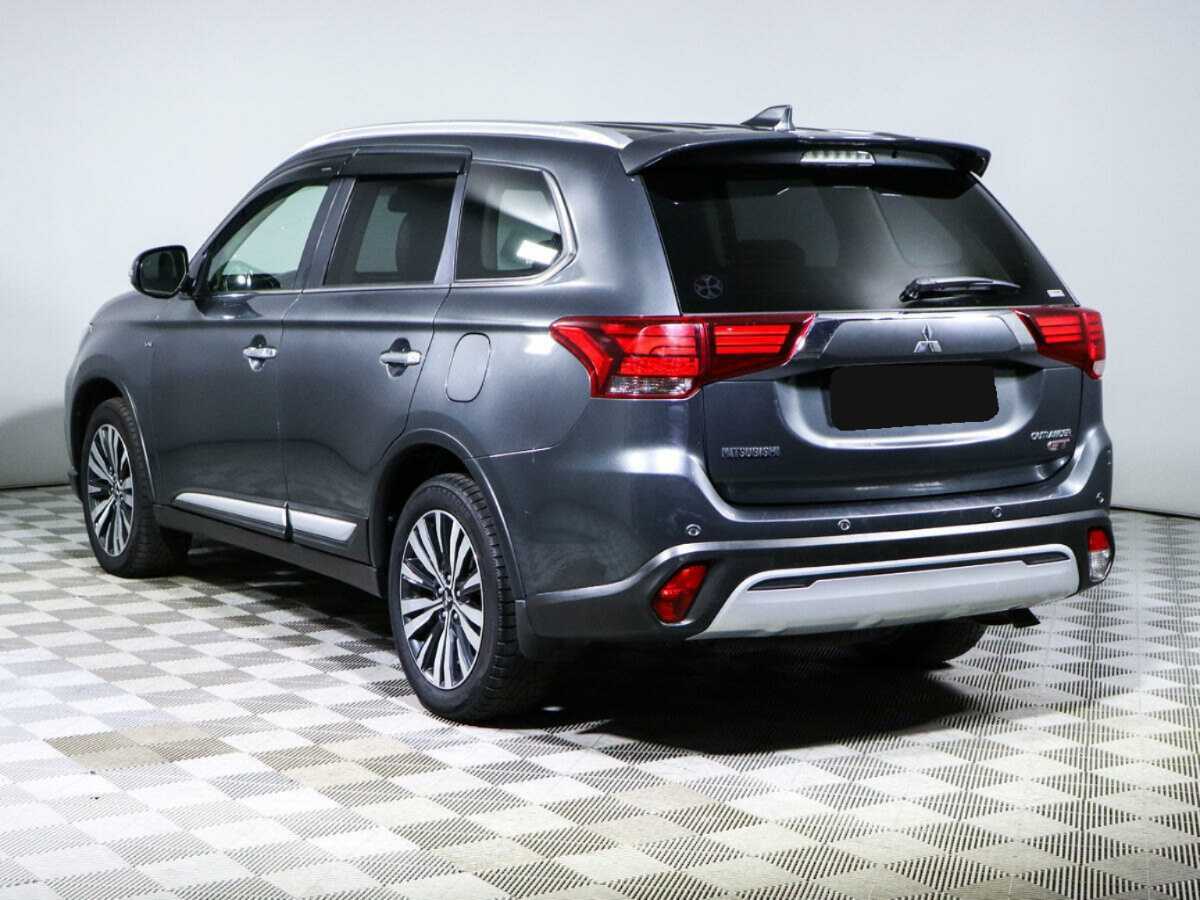 Mitsubishi Outlander, 2020 Фото №7