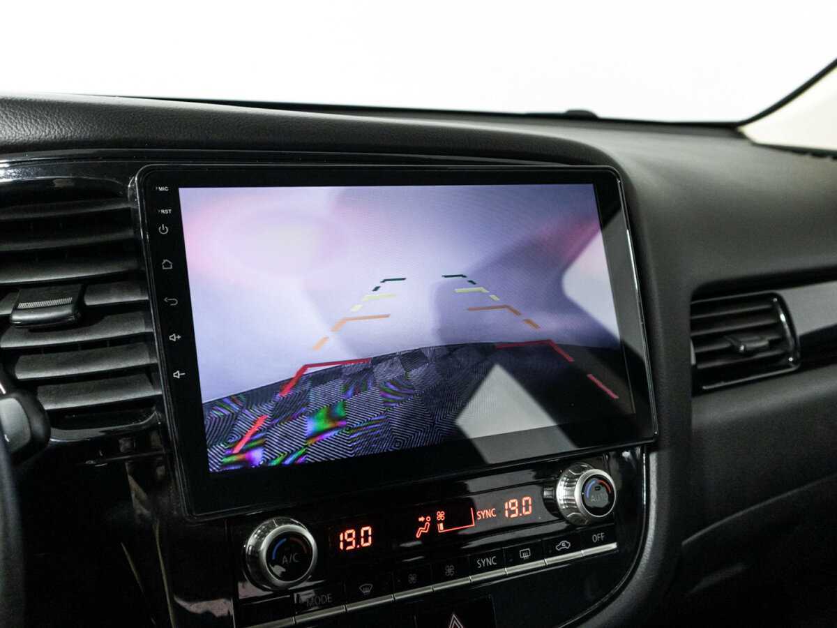 Mitsubishi Outlander, 2021 Фото №15