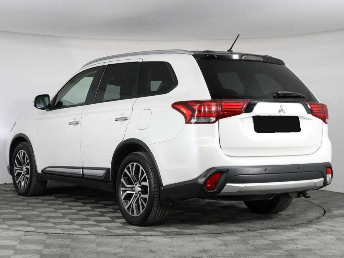 Mitsubishi Outlander, 2016 Фото №7