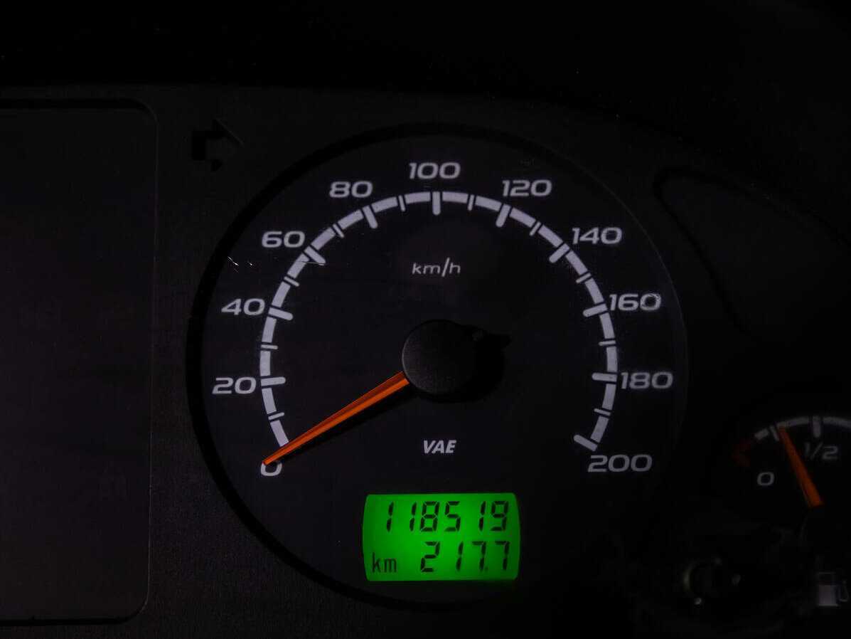 УАЗ Patriot, 2012 Фото №12