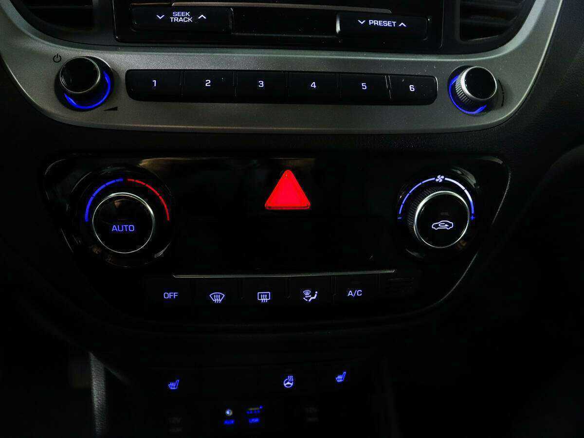 Hyundai Solaris, 2017 Фото №15