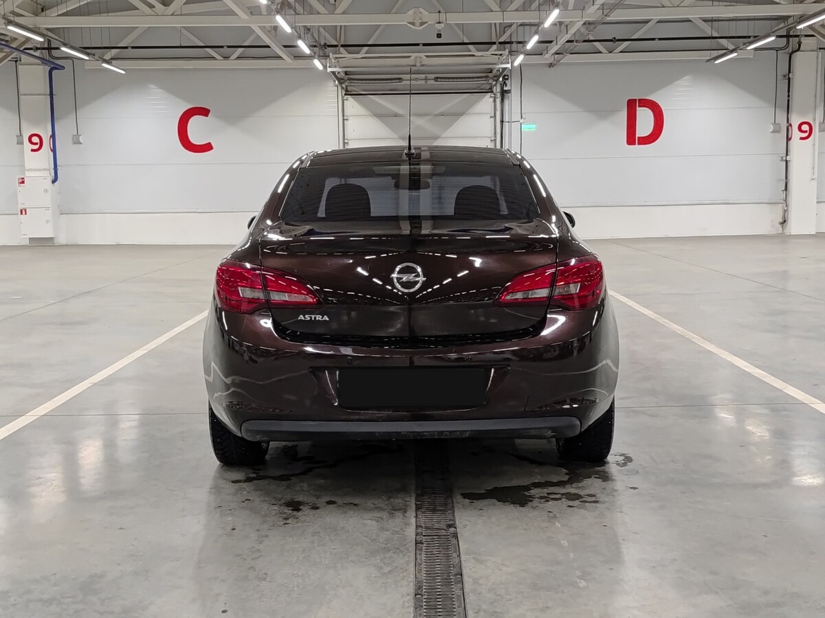Opel Astra J Рестайлинг, 2014 Фото №6