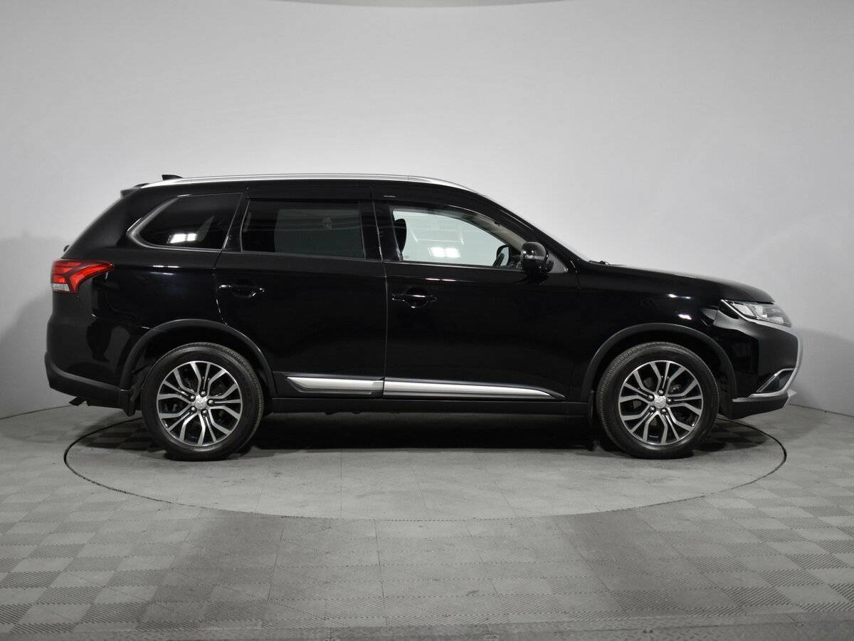 Mitsubishi Outlander, 2018 Фото №4